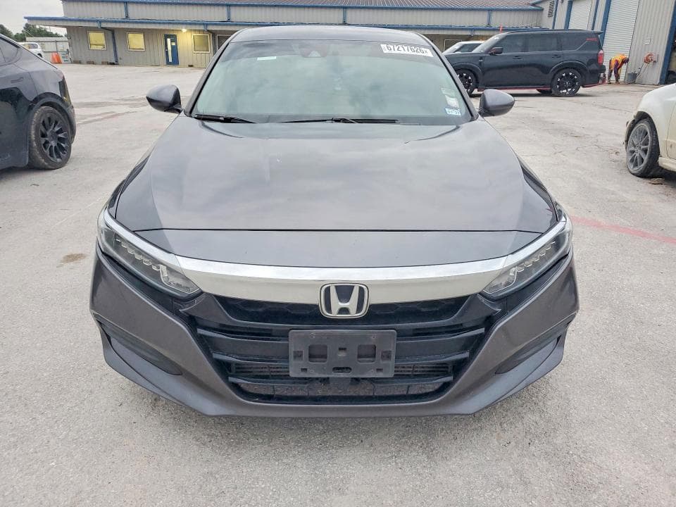 2018 HONDA ACCORD LX 5