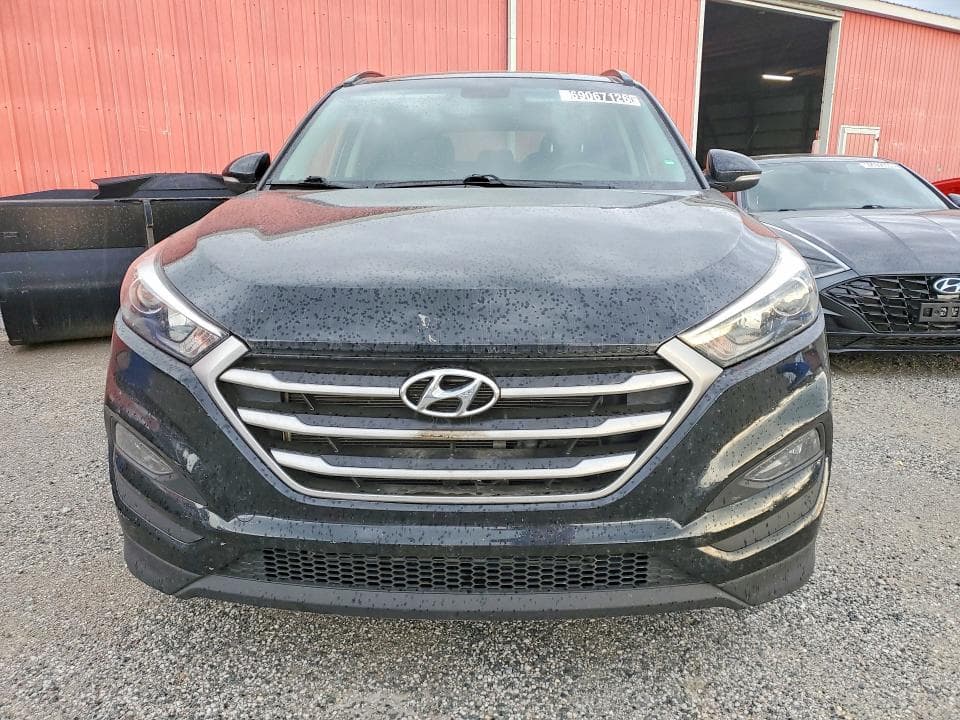 2018 HYUNDAI TUCSON SE 5