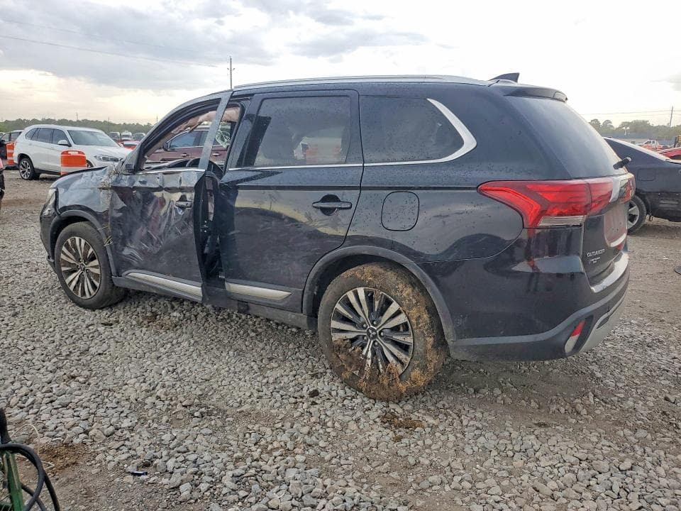 2020 MITSUBISHI OUTLANDER SE 2
