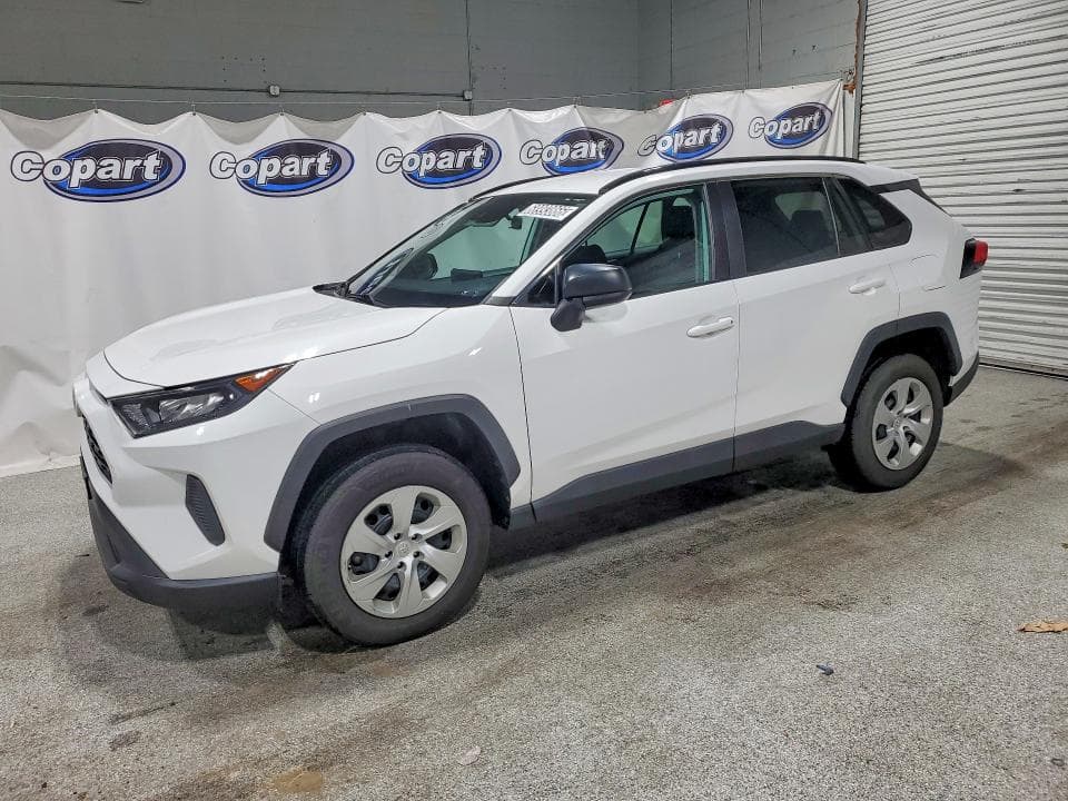 2020 TOYOTA RAV4 LE - 1