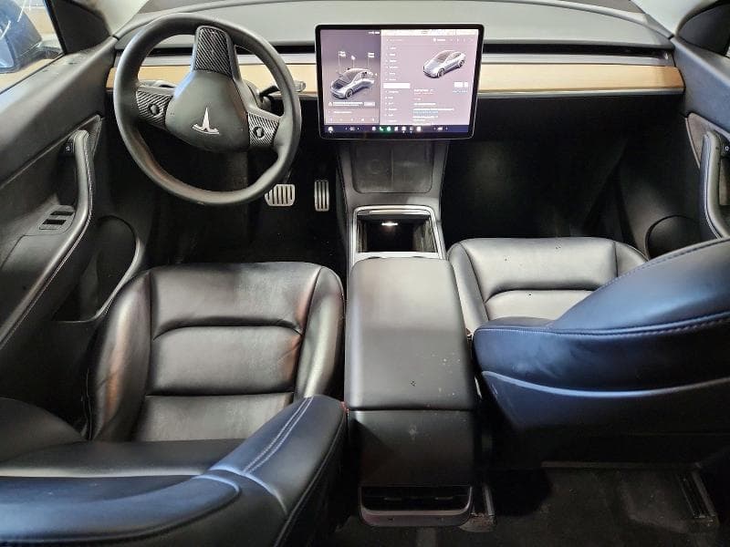 2022 TESLA MODEL Y 8