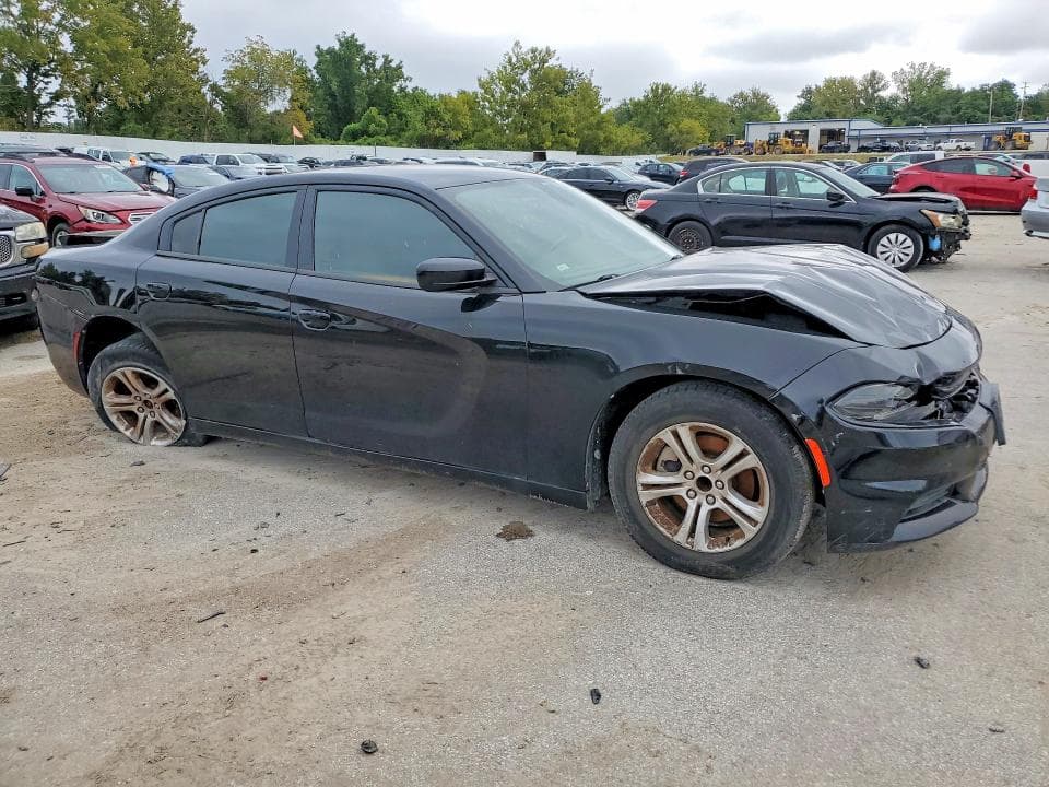 2019 DODGE CHARGER SXT 4