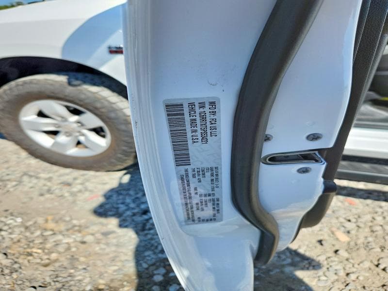 2023 RAM 1500 CLASSIC SSV 12