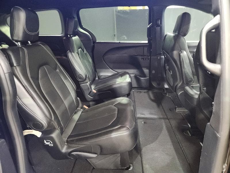 2025 CHRYSLER PACIFICA SELECT 11