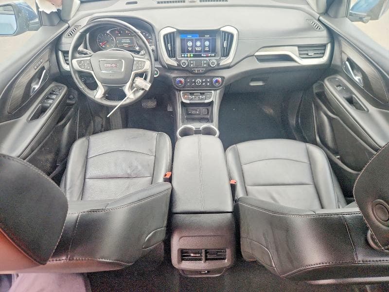 2024 GMC TERRAIN SLT 8