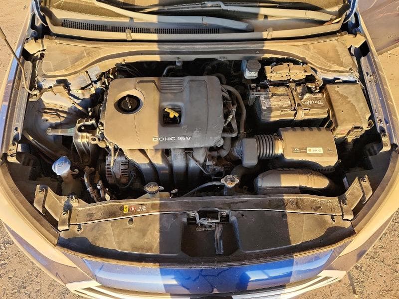 2017 HYUNDAI ELANTRA SE 11
