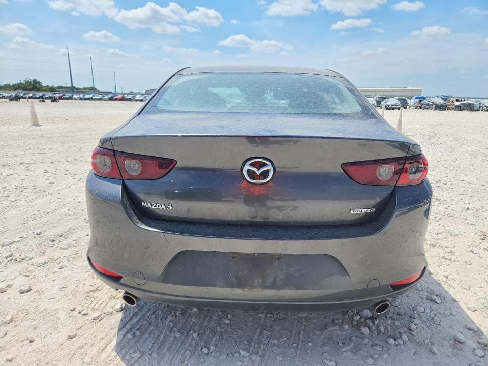 2021 MAZDA 3 SELECT 6