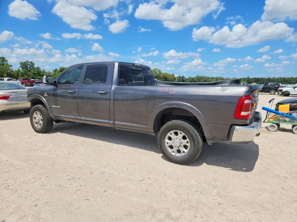 2021 RAM 3500 LARAMIE 2