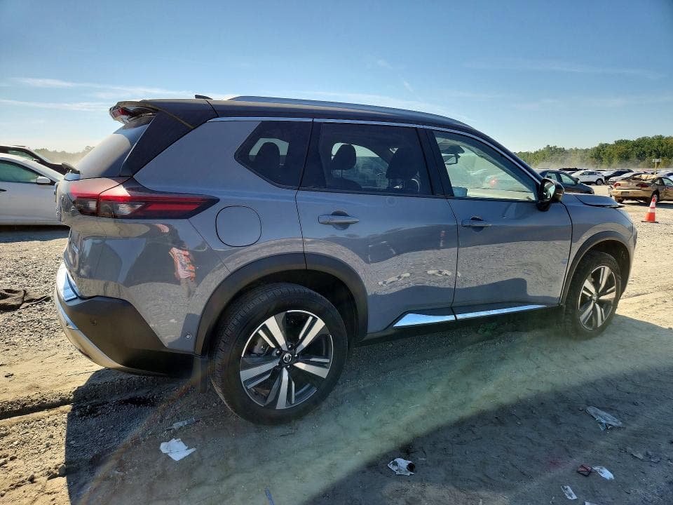 2021 NISSAN ROGUE PLATINUM 3