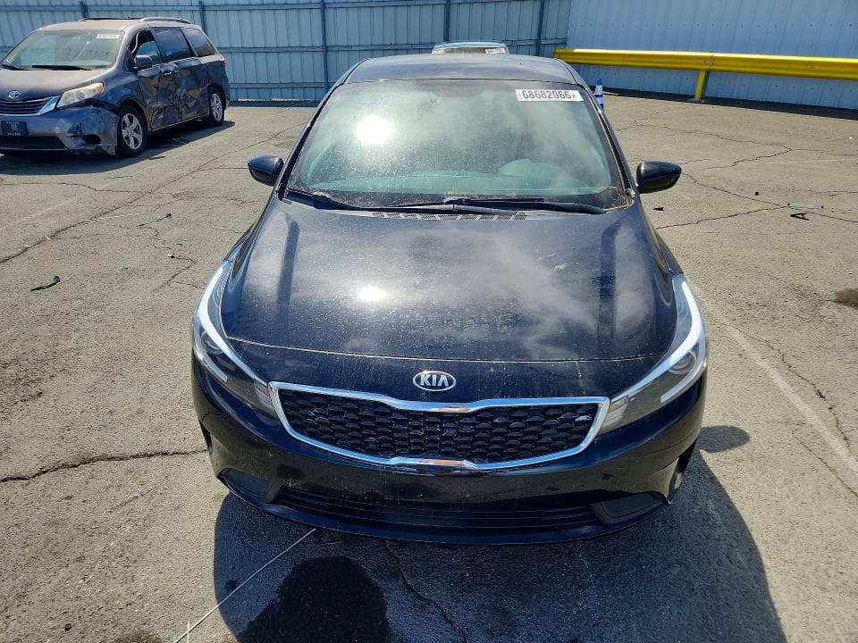 2017 KIA FORTE LX 5