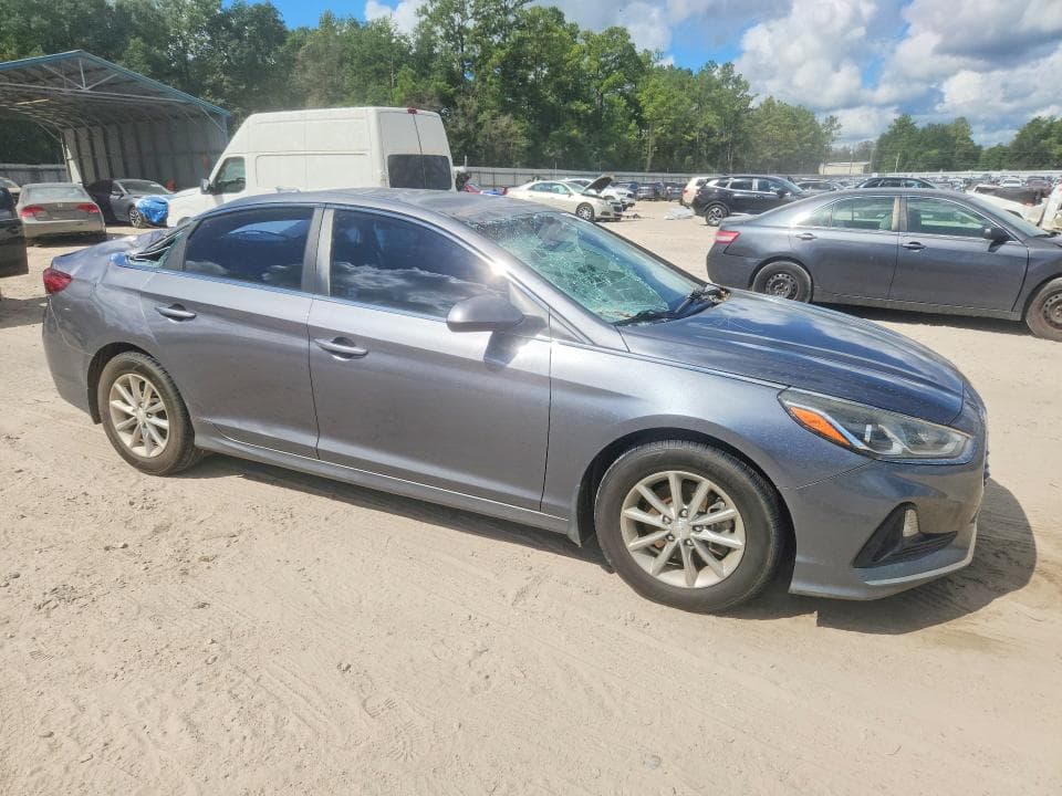2019 HYUNDAI SONATA SE 4