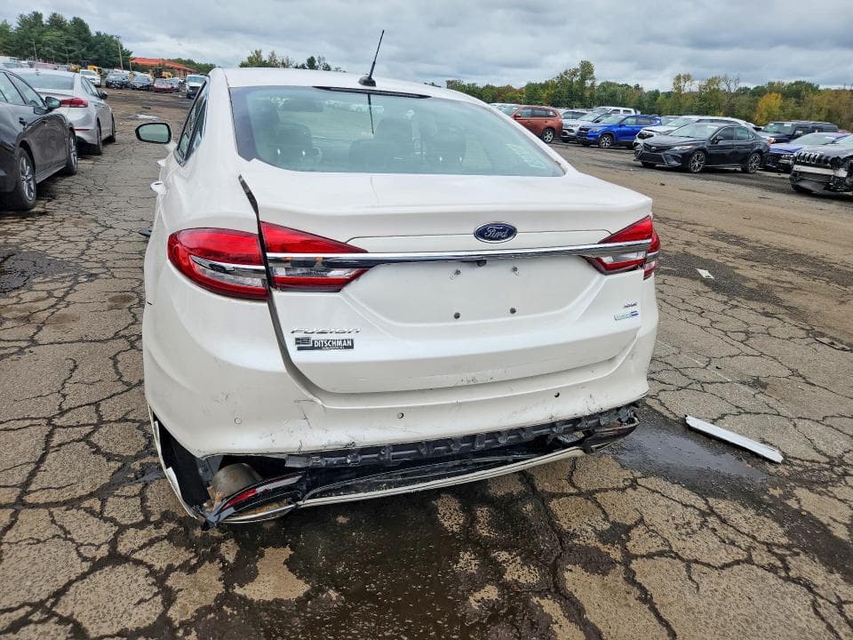 2017 FORD FUSION SE 6