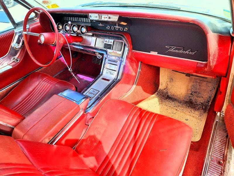 1960 FORD THUNDERBIRD 8