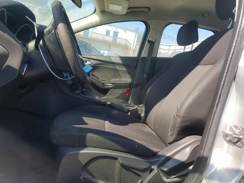 2017 FORD FOCUS SE 7