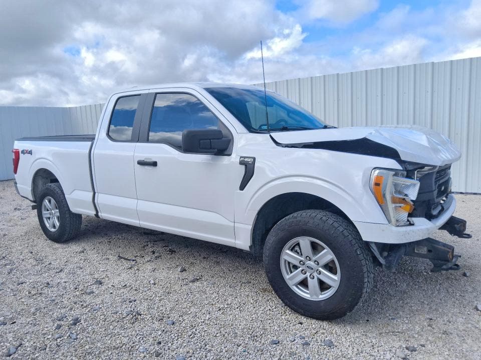 2022 FORD F150 SUPER CAB 4