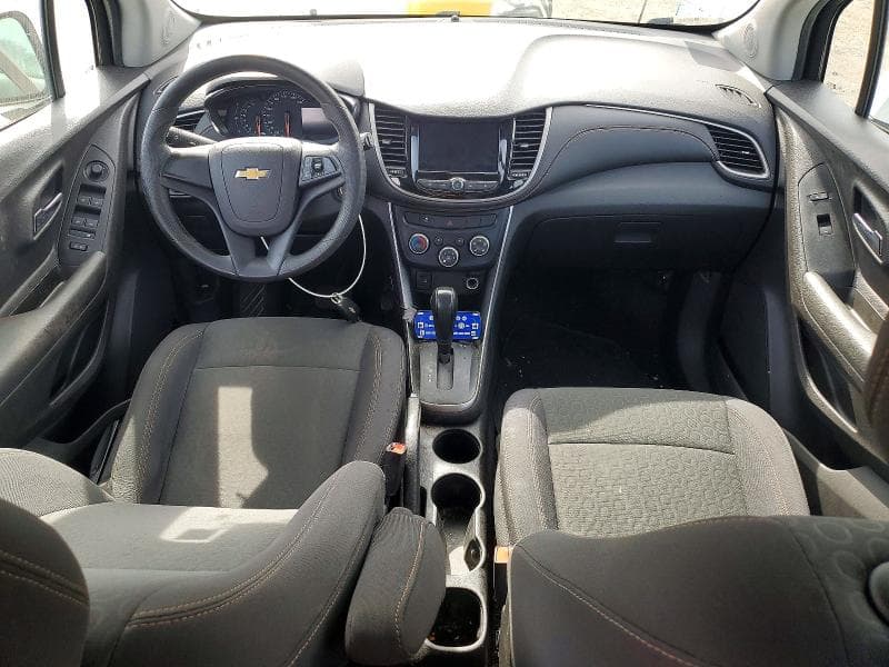 2020 CHEVROLET TRAX LS 8