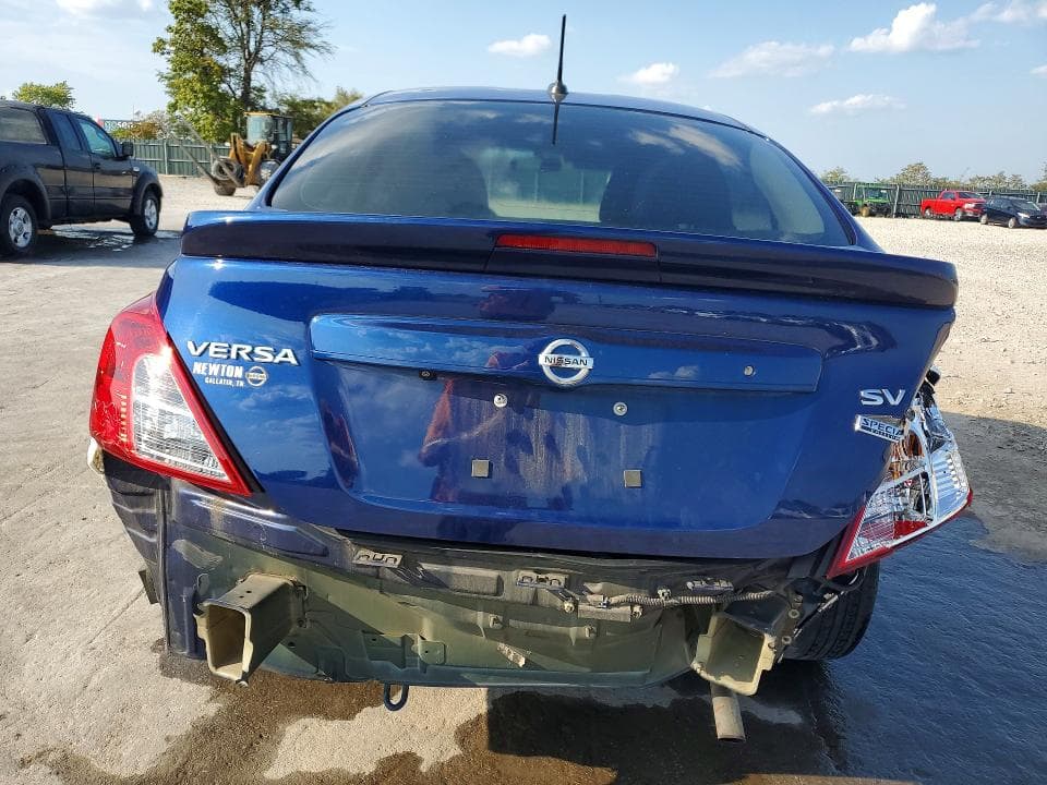 2019 NISSAN VERSA SV 6