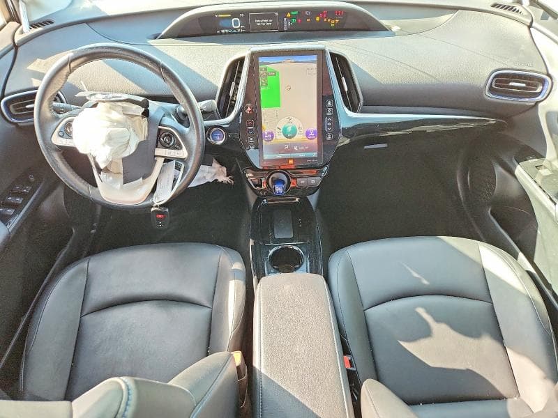 2018 TOYOTA PRIUS FOUR TOURING 8