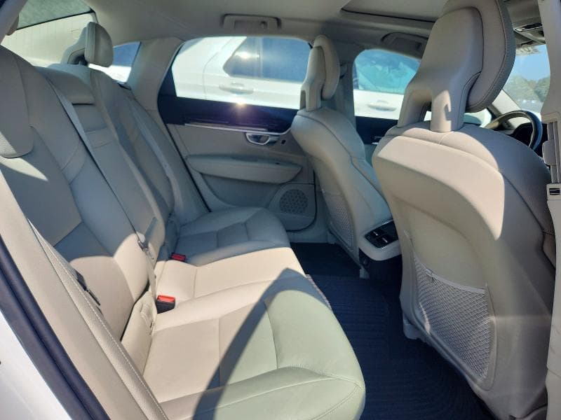 2017 VOLVO S90 T6 MOMENTUM 10