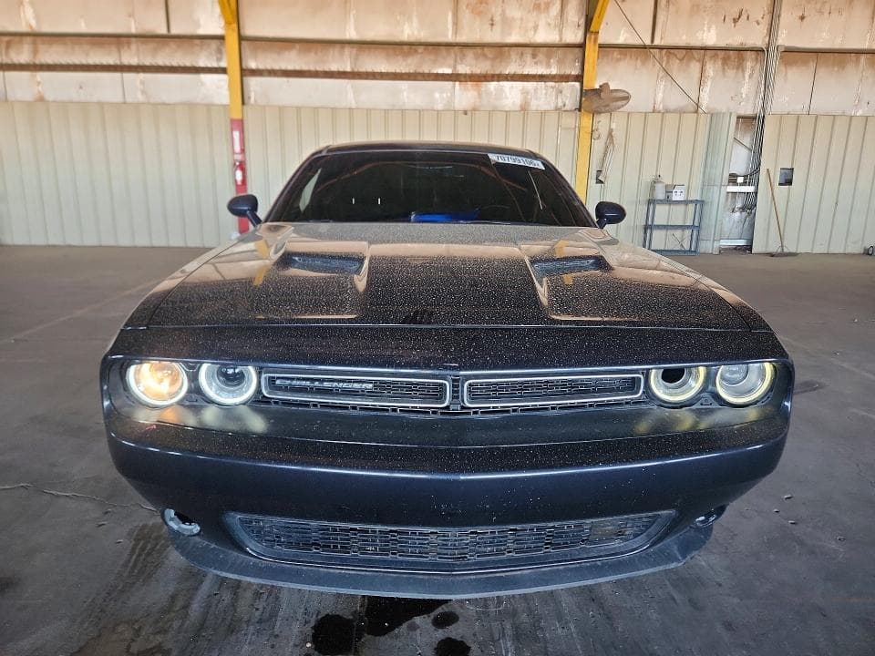 2019 DODGE CHALLENGER SXT 5