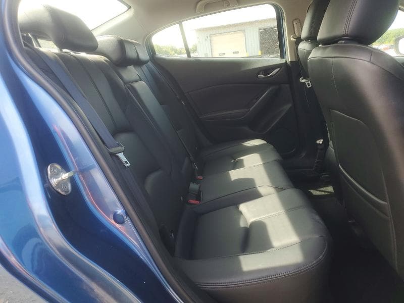 2017 MAZDA 3 TOURING 10