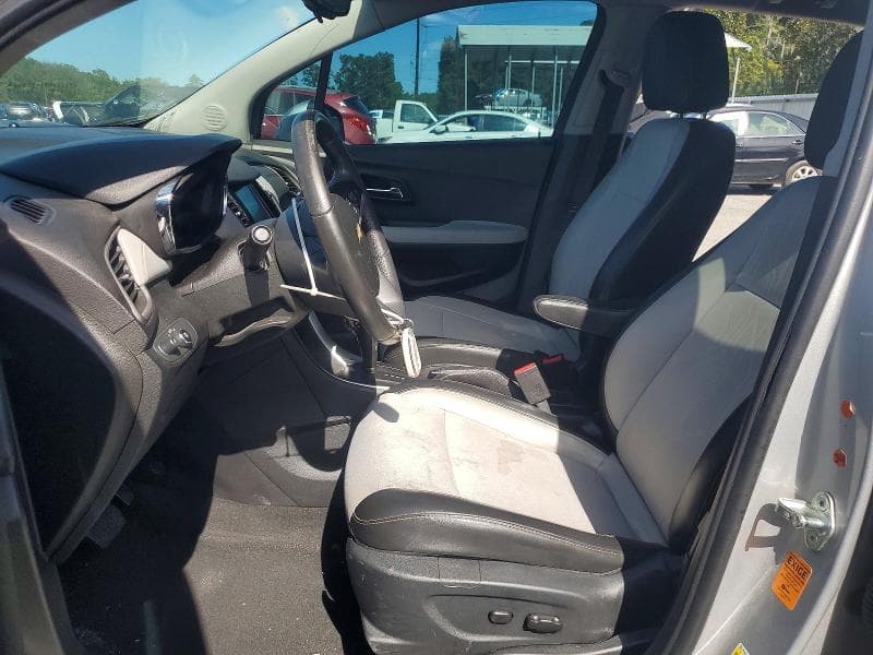 2017 CHEVROLET TRAX 1LT 7