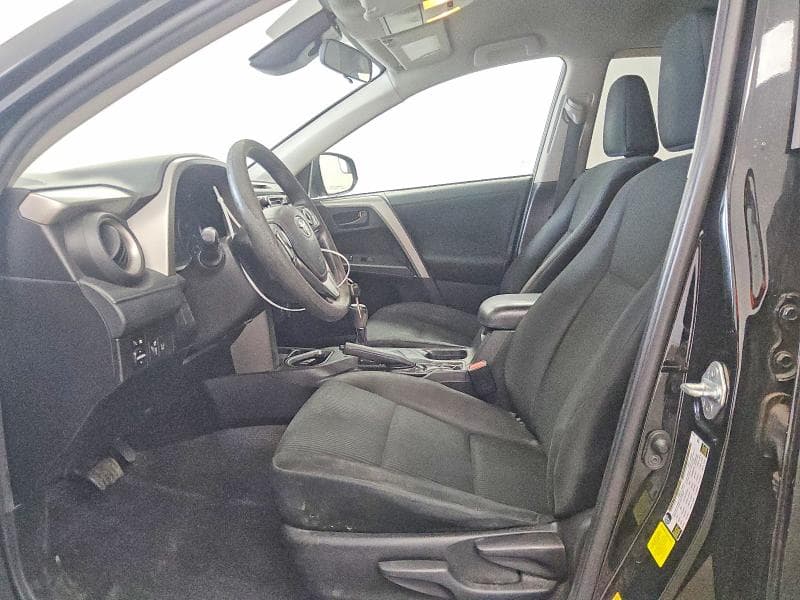 2018 TOYOTA RAV4 LE 7