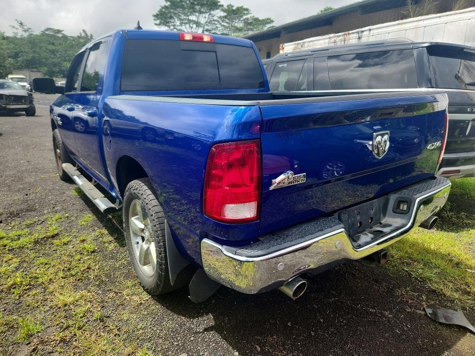 2018 RAM 1500 SLT 2