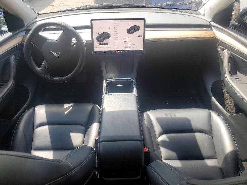 2023 TESLA MODEL Y 8