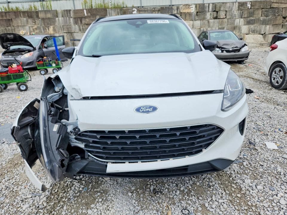 2021 FORD ESCAPE SE 5