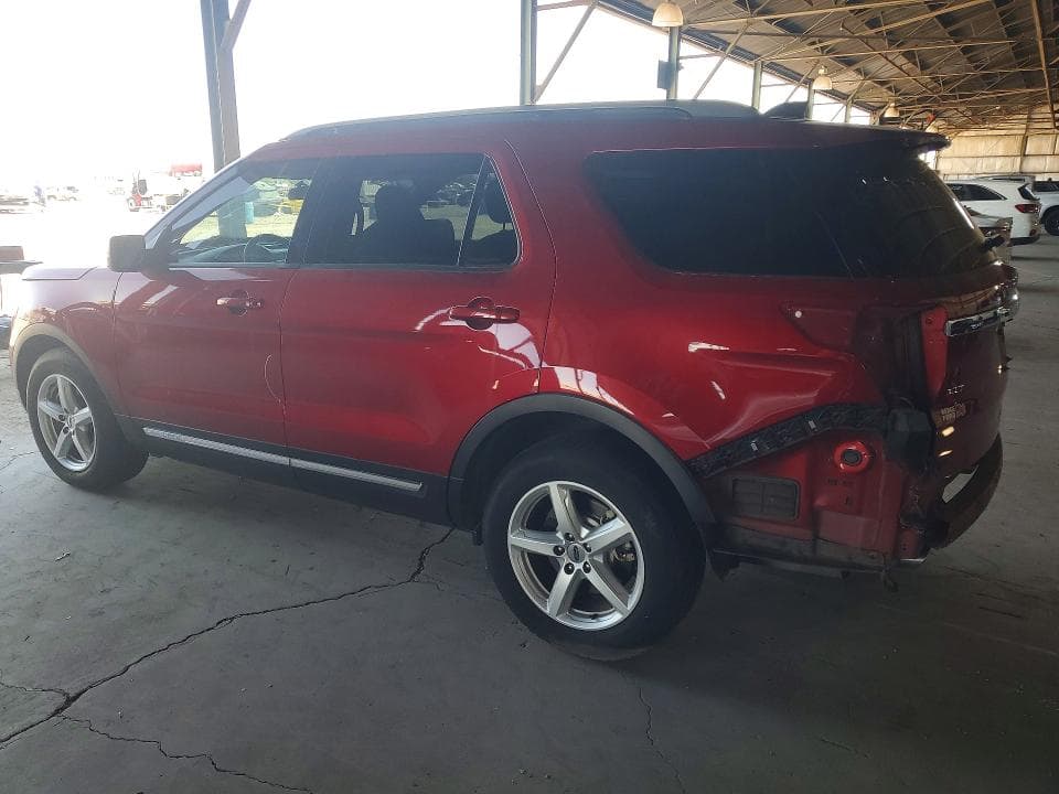 2018 FORD EXPLORER XLT 2