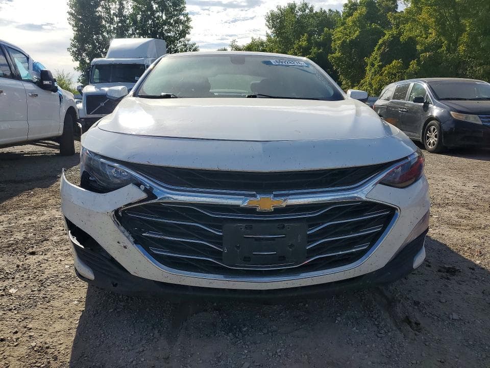 2022 CHEVROLET MALIBU LT 5