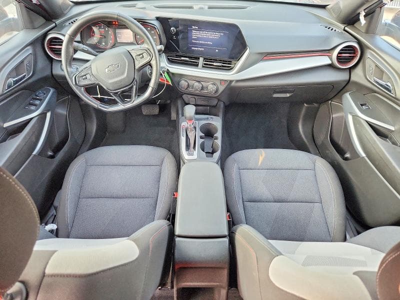 2024 CHEVROLET TRAX 1RS 8