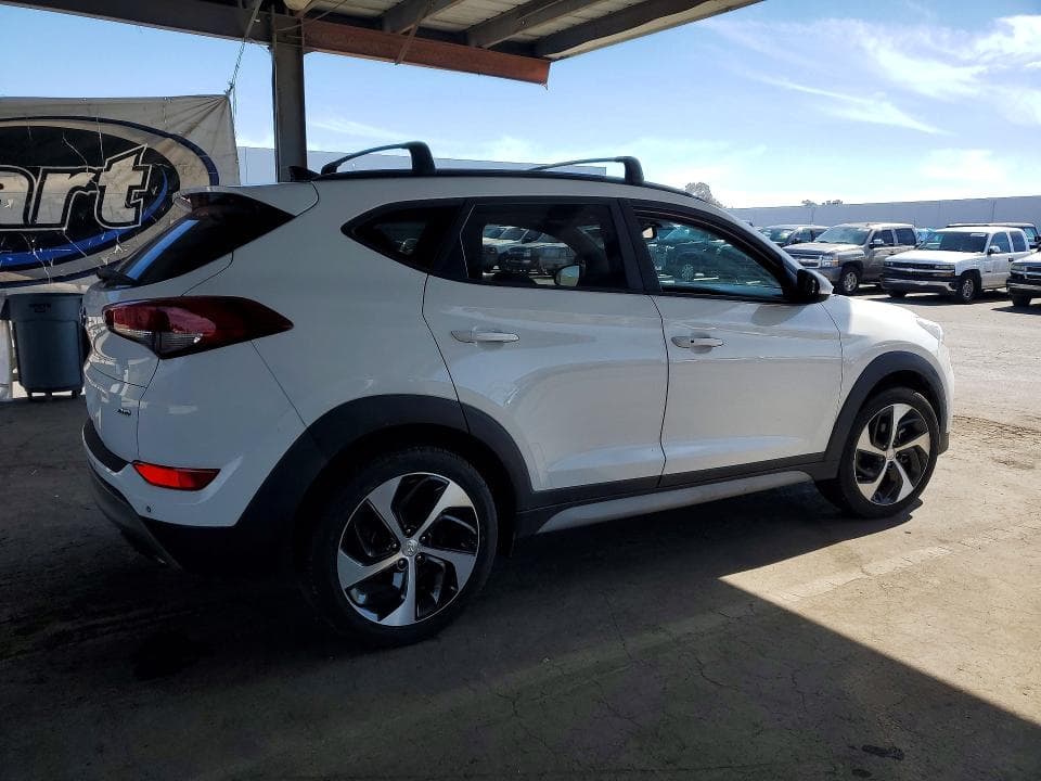 2018 HYUNDAI TUCSON VALUE 3