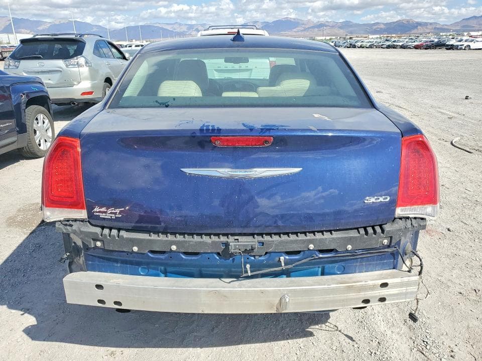 2017 CHRYSLER 300 LIMITED 6