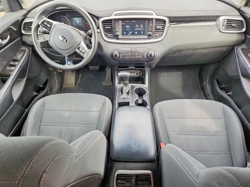 2019 KIA SORENTO L 8