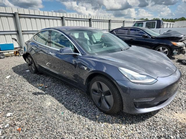 2018 TESLA MODEL 3 4