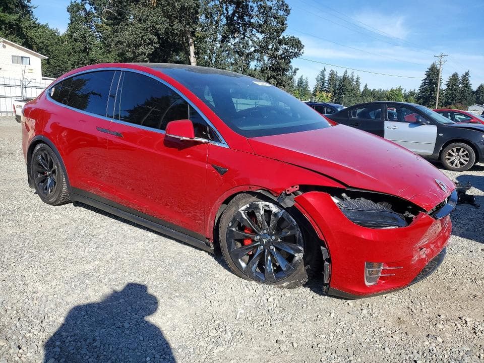2018 TESLA MODEL X 4