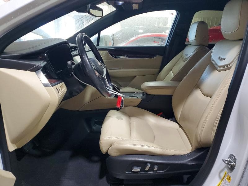 2017 CADILLAC XT5 LUXURY 7
