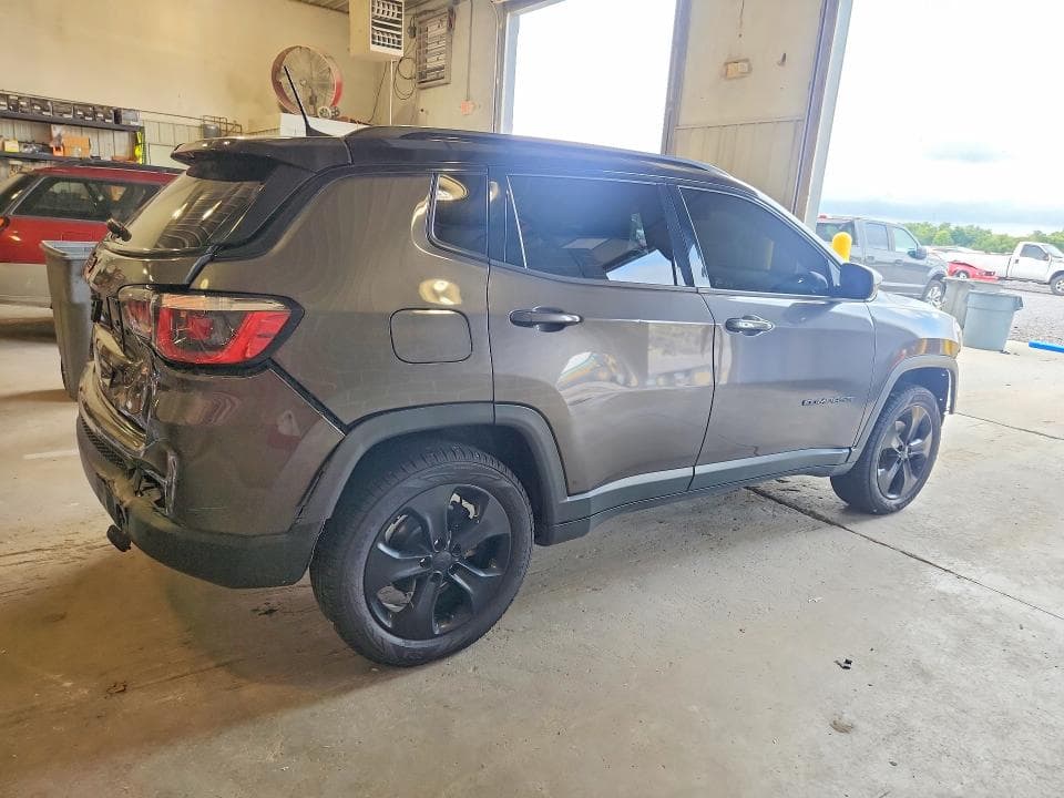 2018 JEEP COMPASS LATITUDE 3