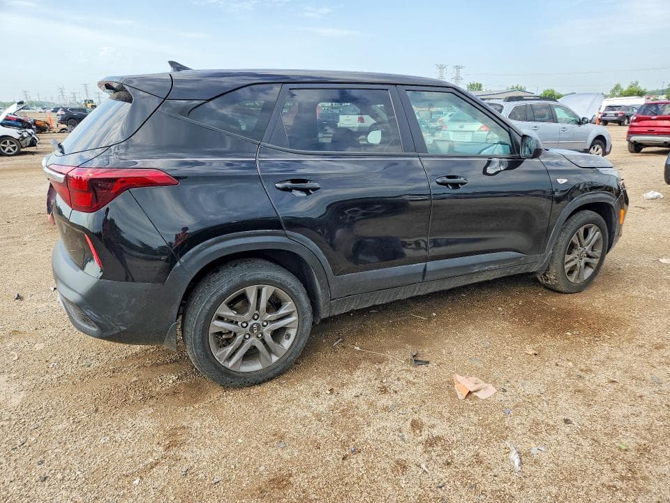 2021 KIA SELTOS LX 3