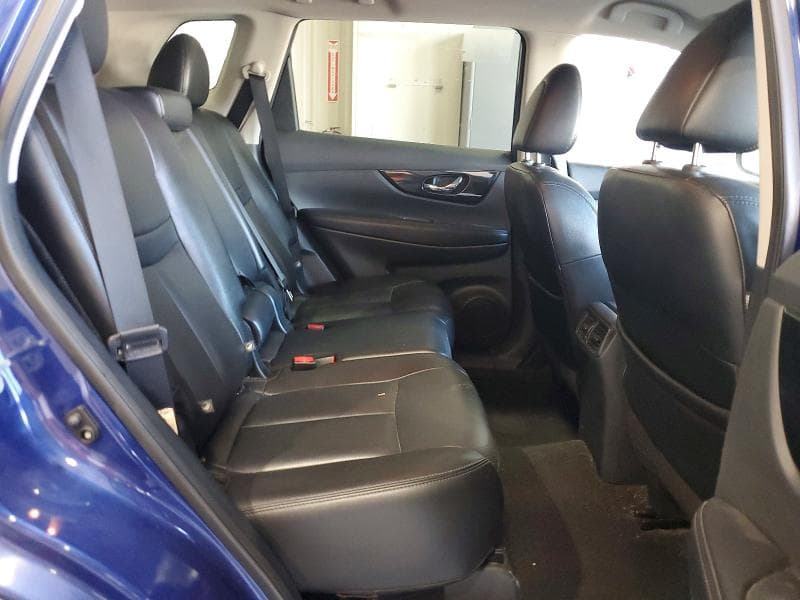 2019 NISSAN ROGUE SL 11