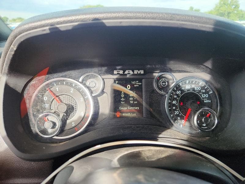 2024 RAM 3500 TRADESMAN 9