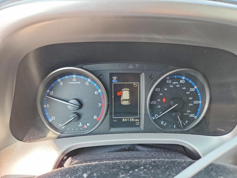 2018 TOYOTA RAV4 LE 9