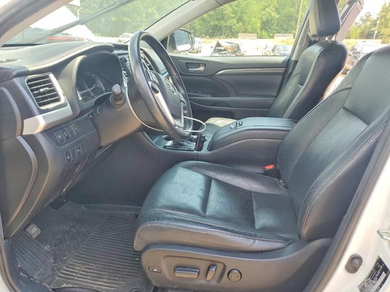 2019 TOYOTA HIGHLANDER LIMITED 7