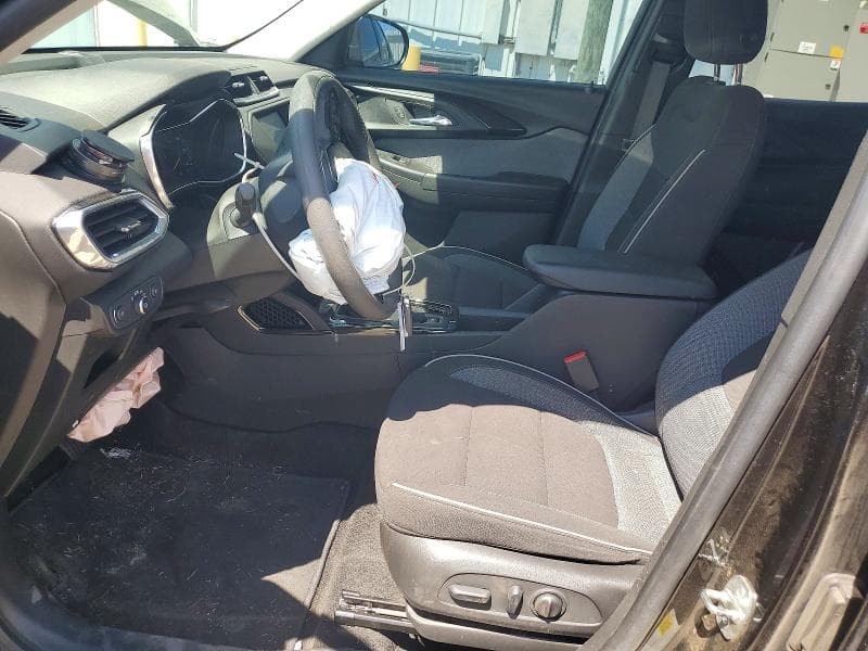 2023 CHEVROLET TRAILBLAZER LT 7