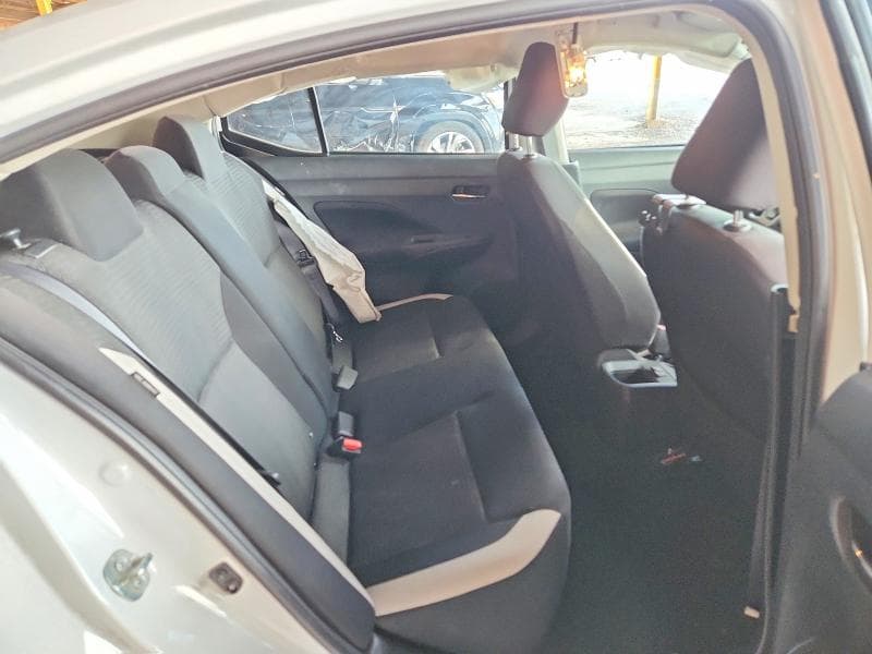 2021 NISSAN VERSA SV 10