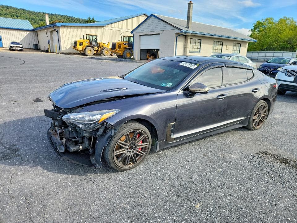 2018 KIA STINGER GT1