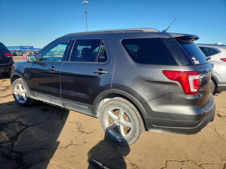 2018 FORD EXPLORER XLT 2