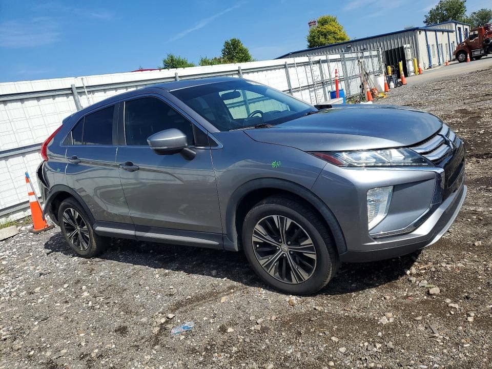 2019 MITSUBISHI ECLIPSE CROSS SE 4
